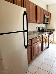 Rented by Hillel Realty Group