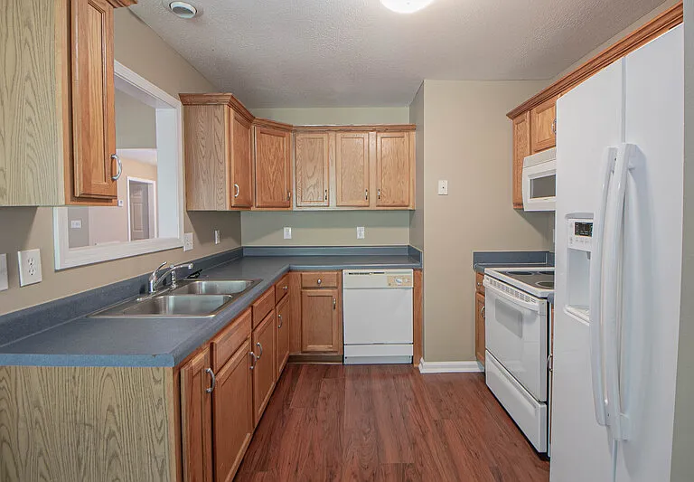 2945 Core Dr — Photo 7
