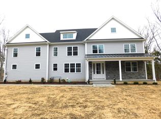 25 Haverhill Rd, Trumbull, CT 06611