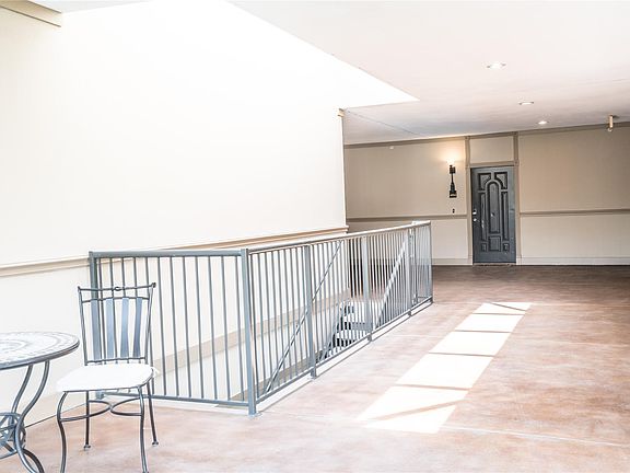 2nd image of 2299 Lone Star Dr #404