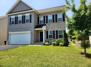 8366 Leighburn Dr, Roanoke, VA 24019