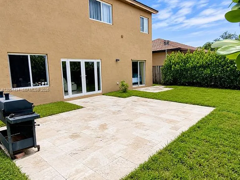 9471 SW 226th Ter #9471 — Photo 7