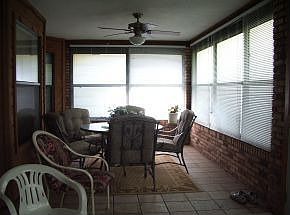 5th image of 1648 Elmhurst Cir SE