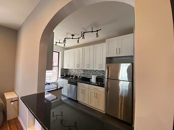 3rd image of 418 W 130th St #57B