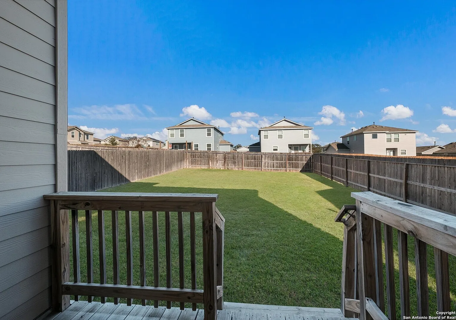 3 bed, 2.5 bath, 1508 sqft, $1,700 — Photo 2
