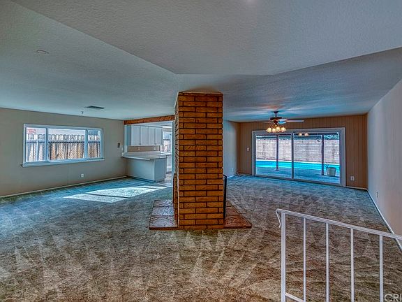5th image of 27539 Glasser Ave