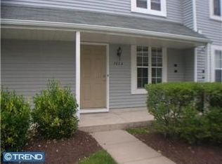 703A Sedgefield Dr #703, Mount Laurel, NJ 08054