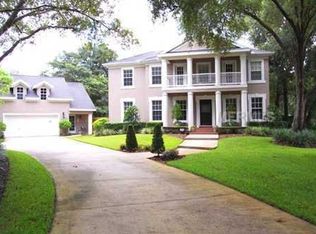 2437 Fox Forest Dr, Lutz, FL 33549