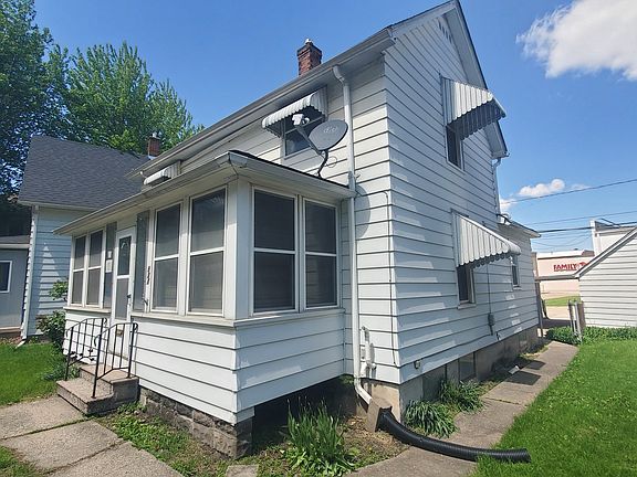 2nd image of 931 18th Ave
