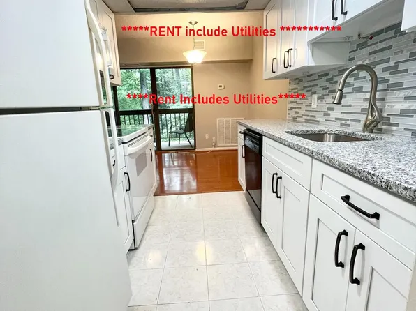 11623 Stoneview Sq APT 11C, Reston, VA 20191