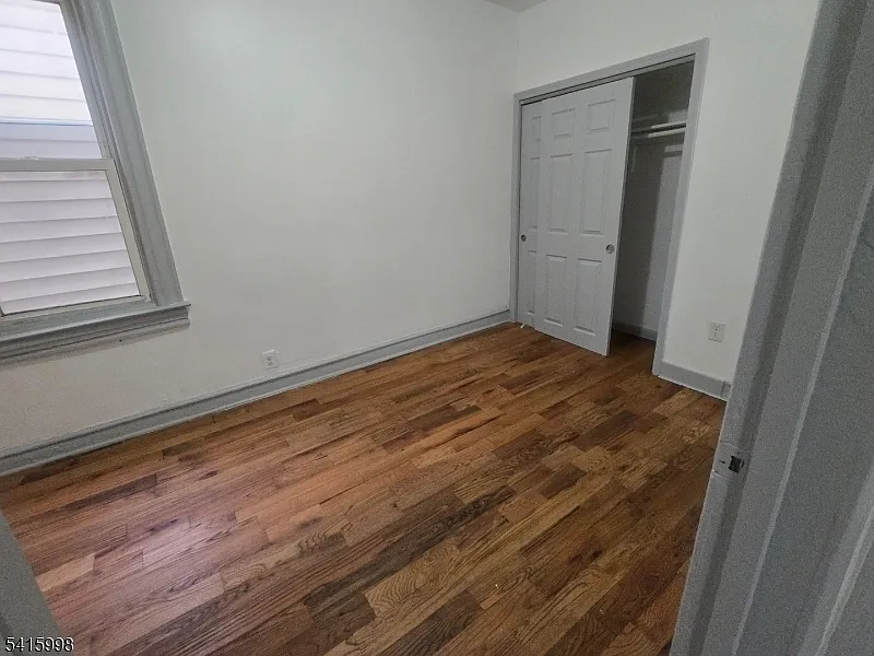 3 bed, 1.0 bath, $2,600 — Photo 4