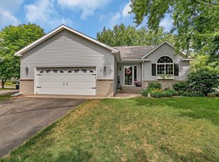 3 Country Creek Cir, Saint Cloud, MN 56301