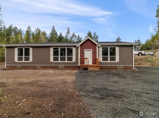 233 E Clay Rd, Shelton, WA 98584