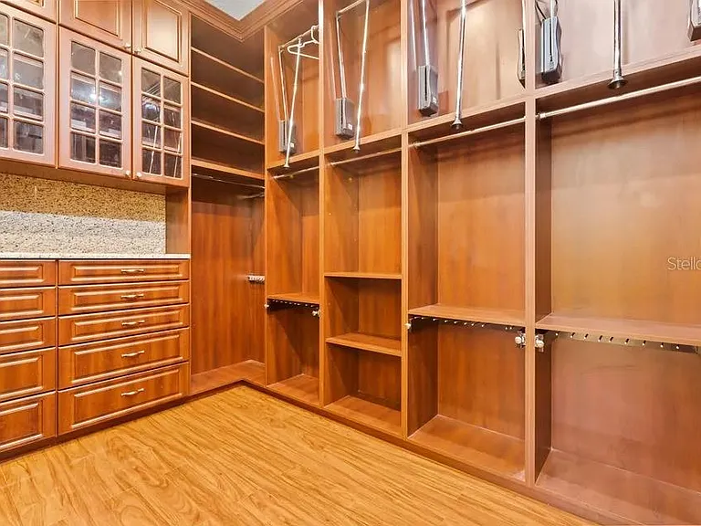 30324 Laurelwood Ln — Photo 17