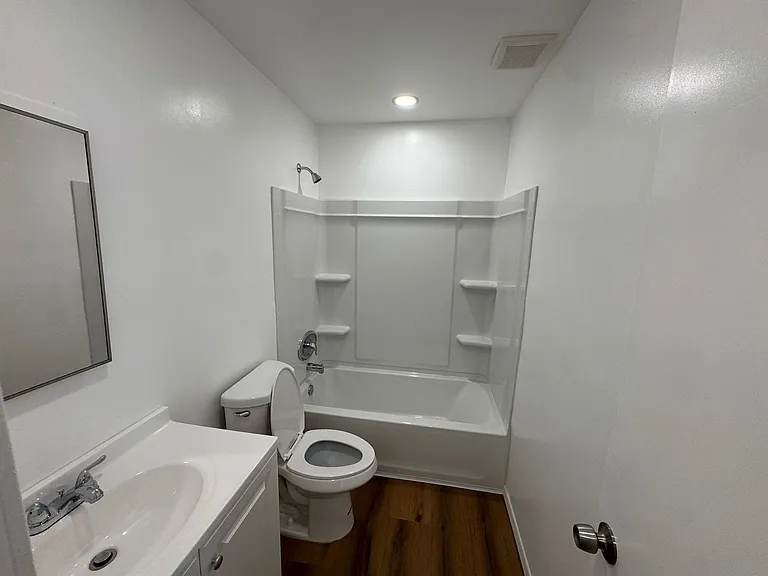 757 Grand Ave — Photo 13