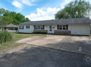 2104 Poplar St, Van Buren, AR 72956