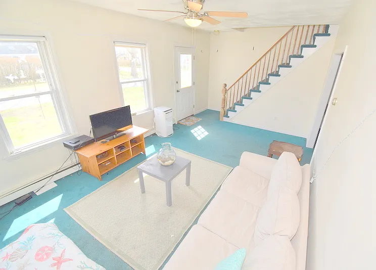 105 Silver Lake Ave