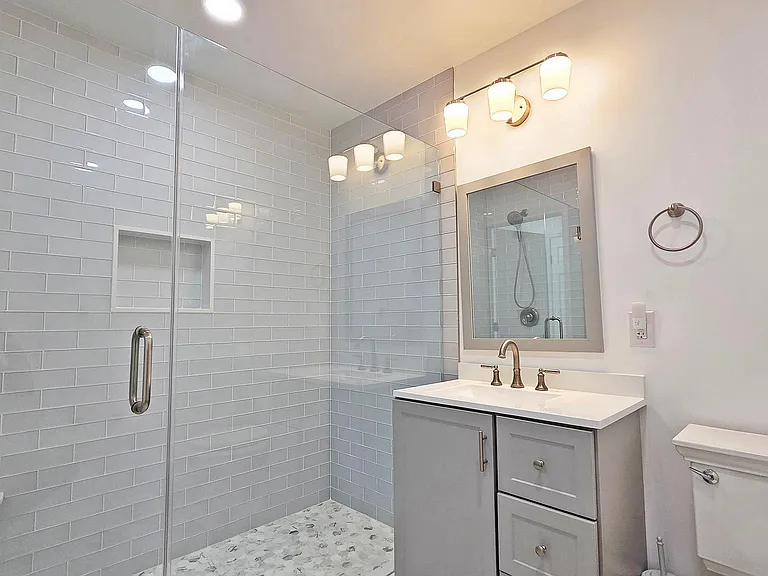 1712 Mount Vernon Ave #E — Photo 5