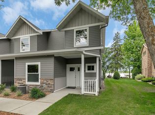 250 Three Havens Dr NE #4, Alexandria, MN 56308