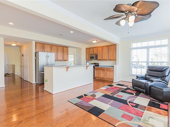 2nd image of 4106 Pale Moon Ct #4106