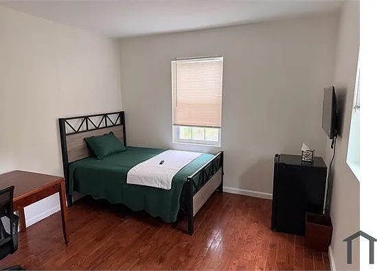 1913 W Montgomery Ave #1 — Photo 3