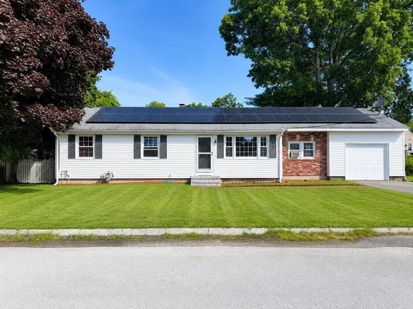 3 Sioux Avenue, Nashua, NH 03063