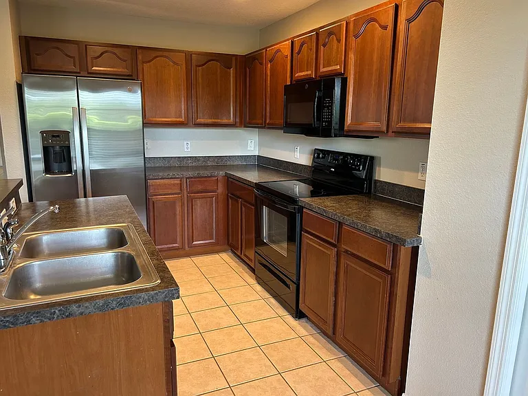 458 Tradition Ln — Photo 12