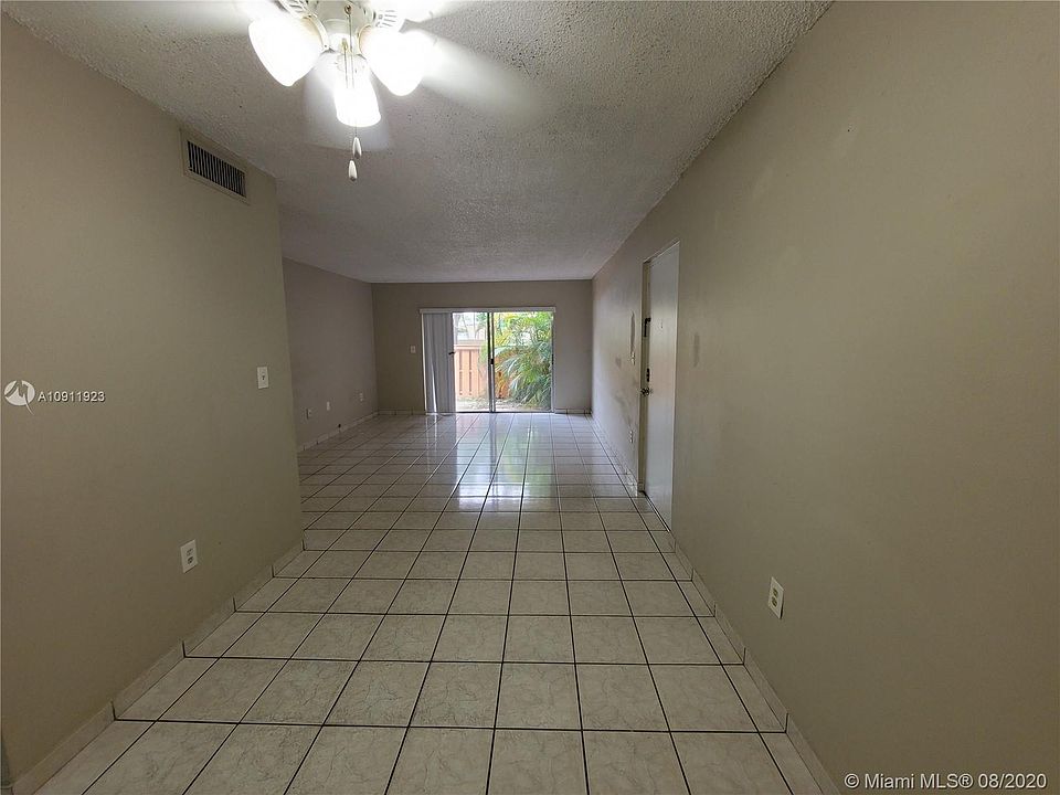 1st image of 7140 Fairway Dr APT J25