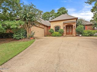 109 Hackberry Dr, Madison, MS 39110