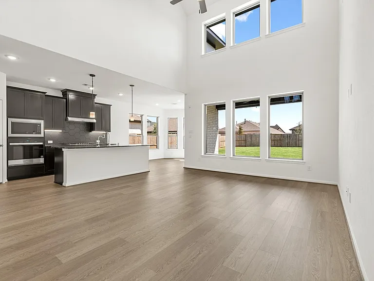 2610 Glacier Point Dr — Photo 3