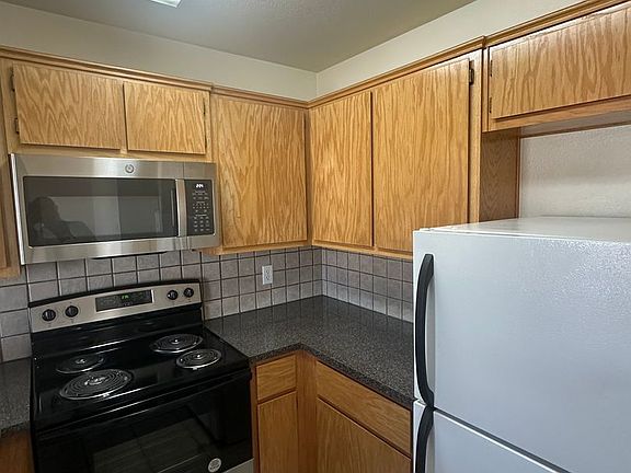 4th image of 3807 Edgefield St Unit A