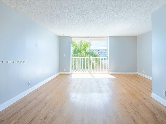 5th image of 3161 S Ocean Dr APT 407