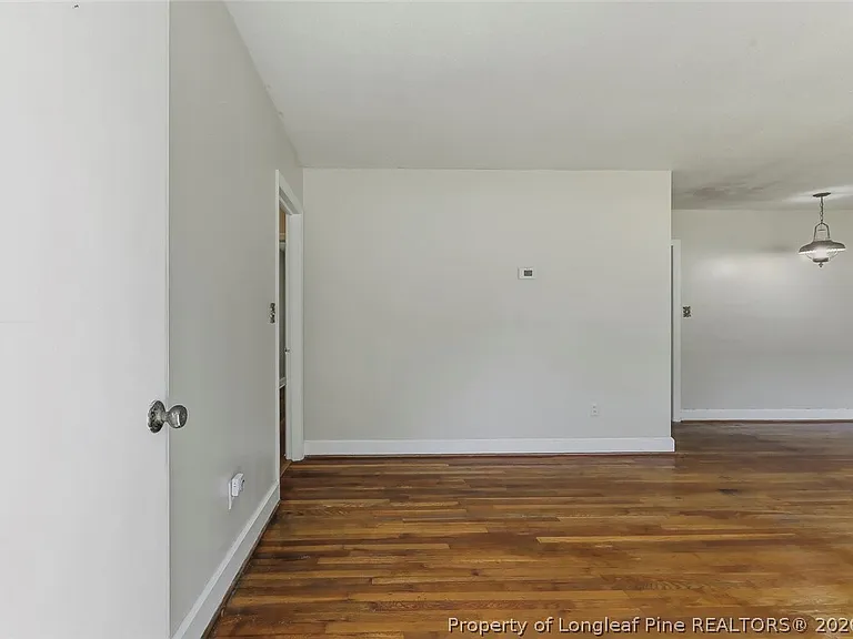 2902 Cornell Dr — Photo 7