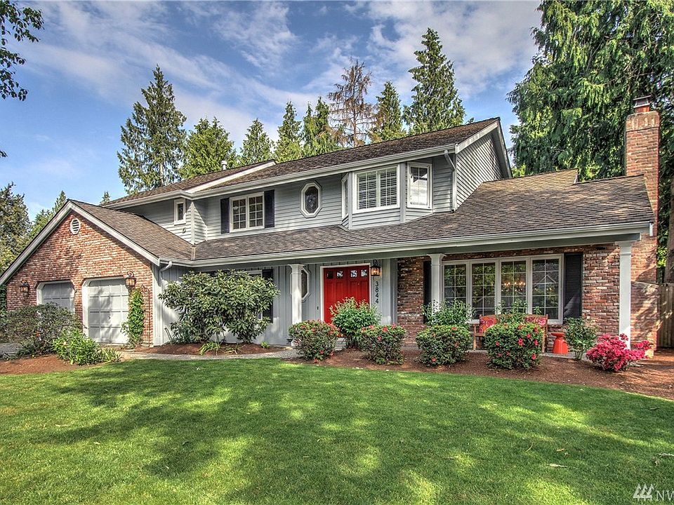 1st image of 3844 204th Ave NE