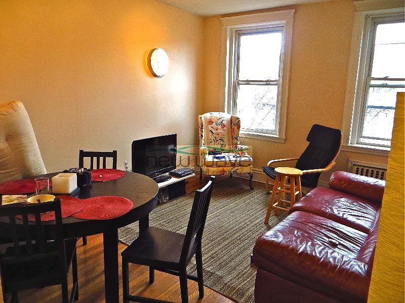 1st image of 56 Queensberry St APT 17