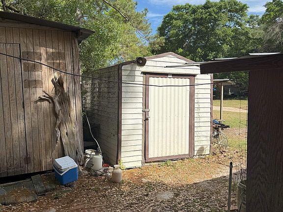 3rd image of 739 Drake Acres Rd #5