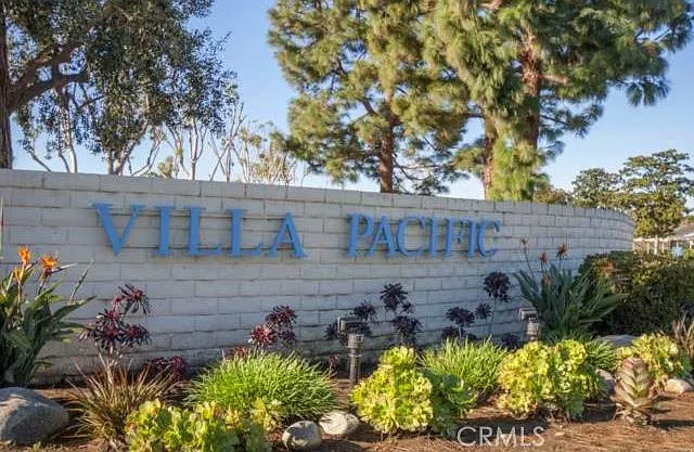 9746 Monte Carlo Cir — Photo 2