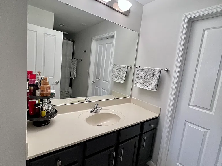 500 E Grant St #404 — Photo 9