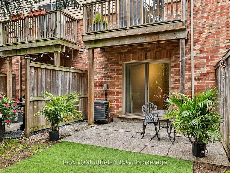4264 Ingram Cmn — Photo 24
