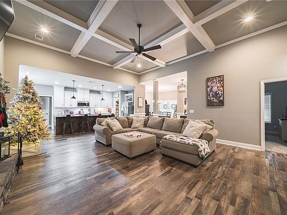 4th image of 71 Lee Road 2206