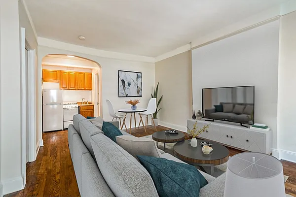 Rented by Corcoran | media 9