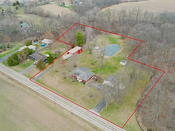 2nd image of 10275 Millcreek Rd