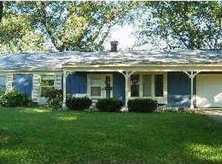 15 Old Post Rd, Montgomery, IL 60538