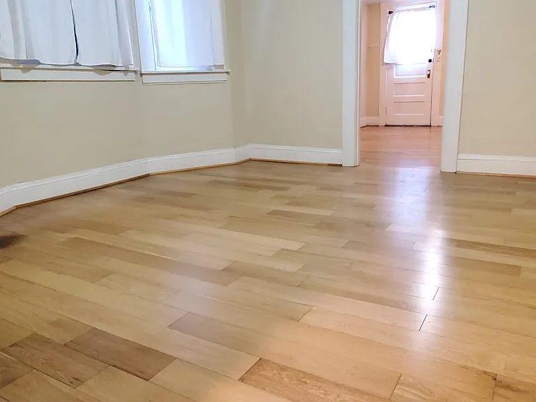 2068 NW Flanders St #8 — Photo 3