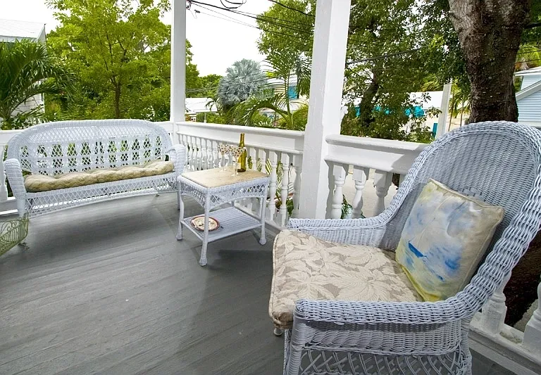 327 Margaret St #2 — Photo 3