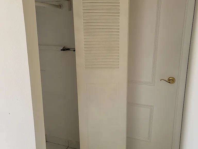 5061 W Oakland Park Blvd #305 — Photo 14