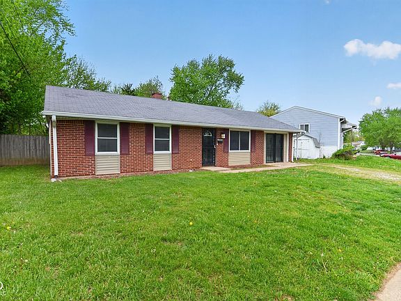 3rd image of 9846 Catalina Dr