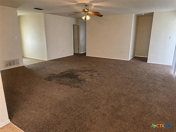 3rd image of 2110 Sandstone Dr