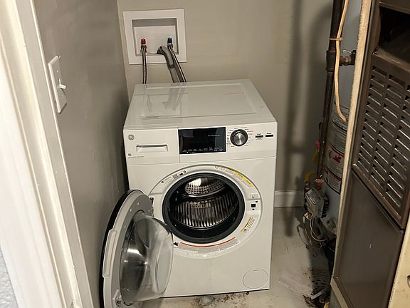4th image of 9560 E Lincoln St #11