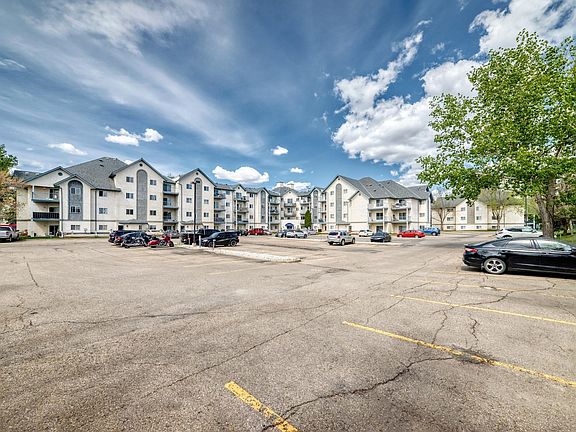 3rd image of 2508 50th St NW #306